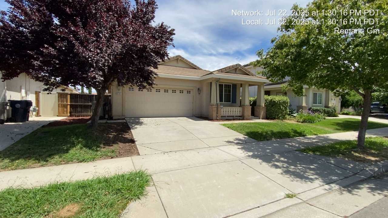 $250MOVE-IN SPECIAL. Single Story Beauty Built in 2007