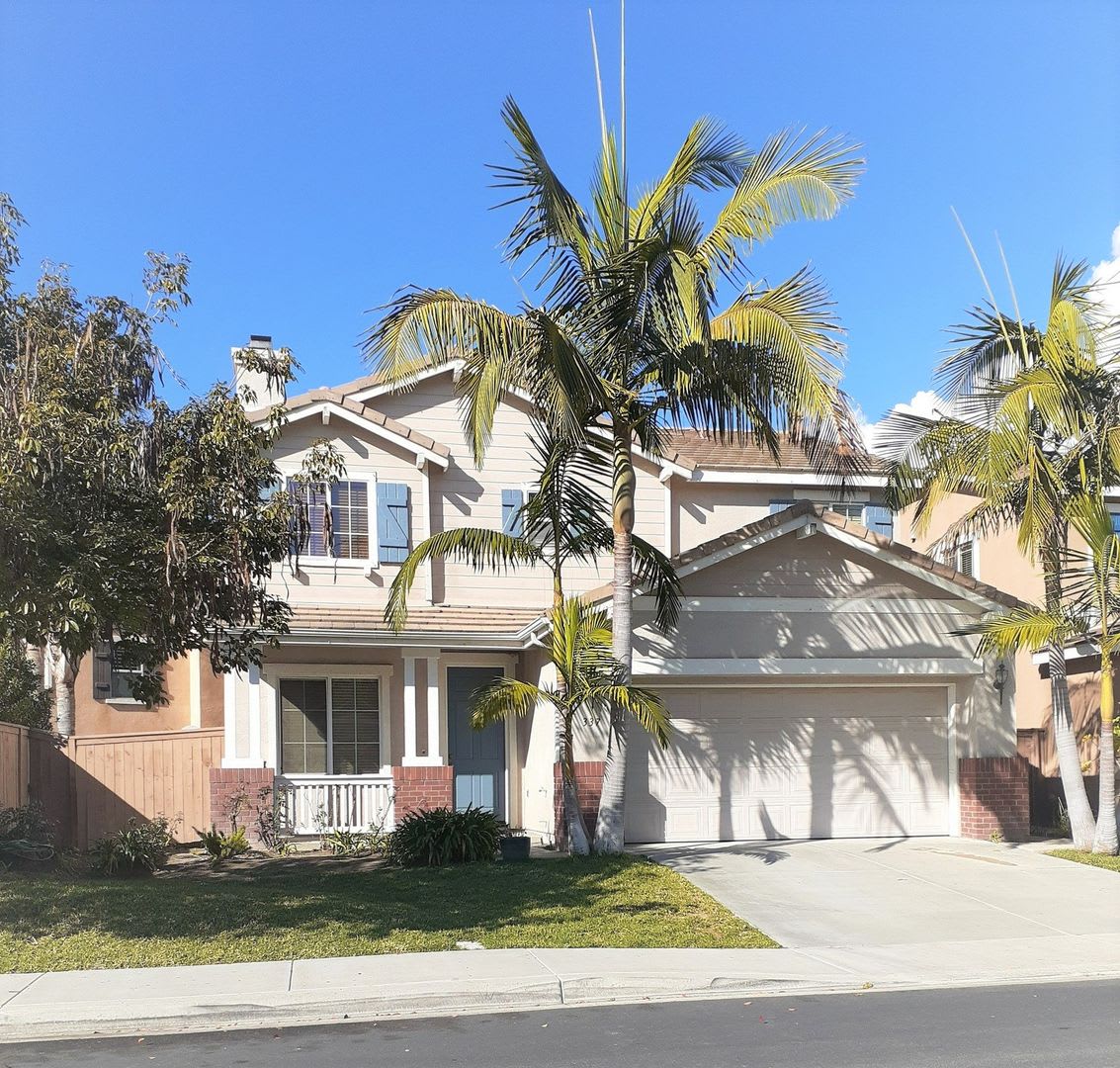 Beautiful Home in Gated Community