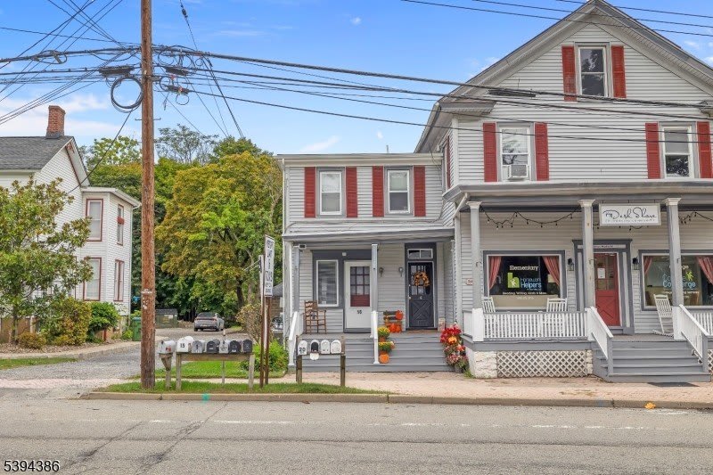 16 Schooleys Mountain Rd