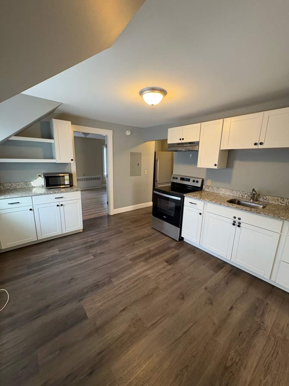 812 Stillwater Avenue Apt 2