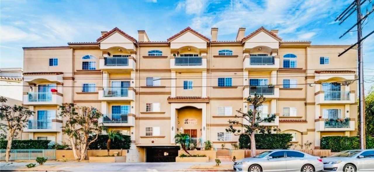 10626 Valley Spring Lane