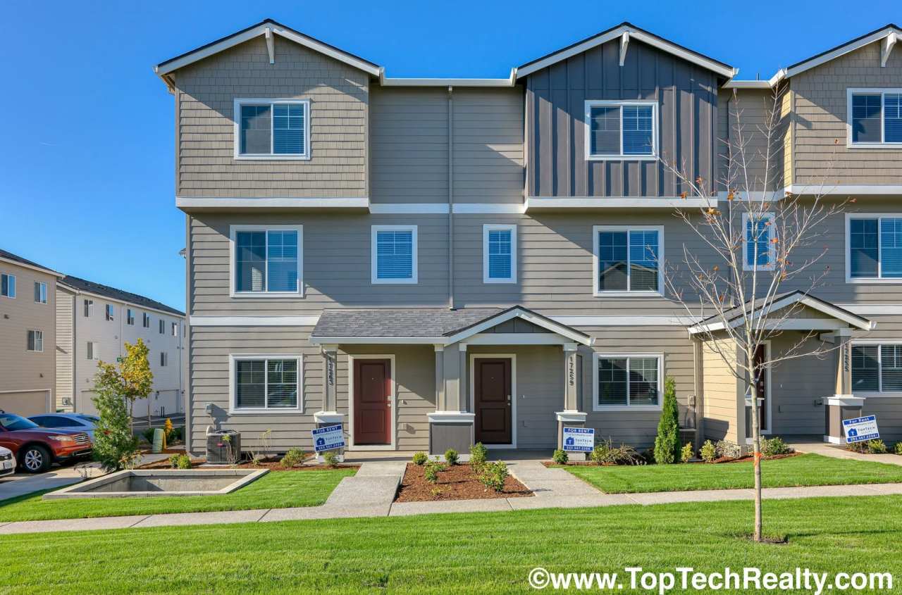 Gorgeous 3BD | 2.5BA | Spacious Townhome In North Bethany | Great Location | A+ Schools!