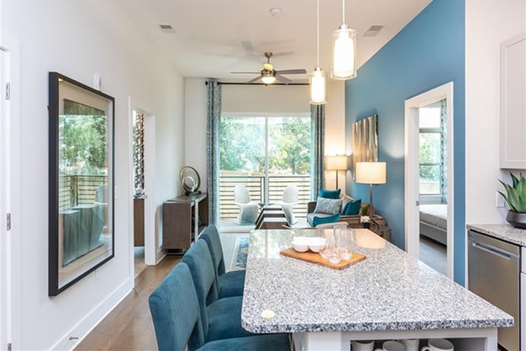 305 Oberlin Road Unit A11