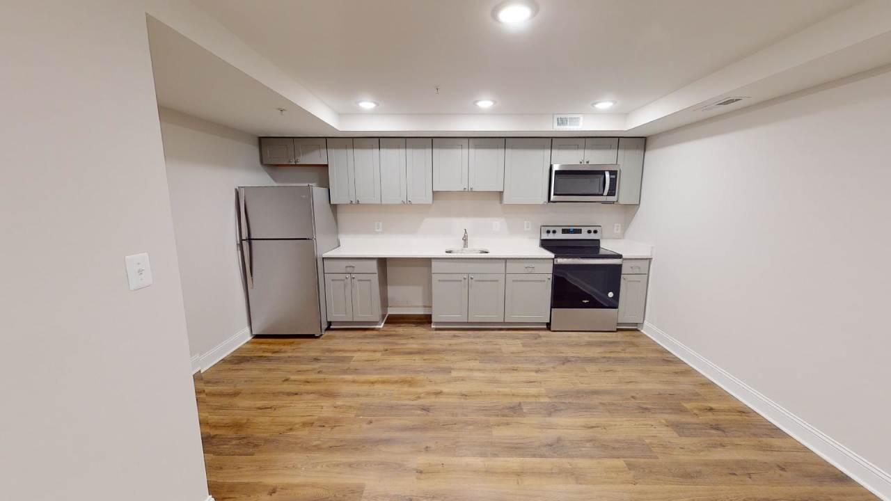220 Hamilton St Nw
