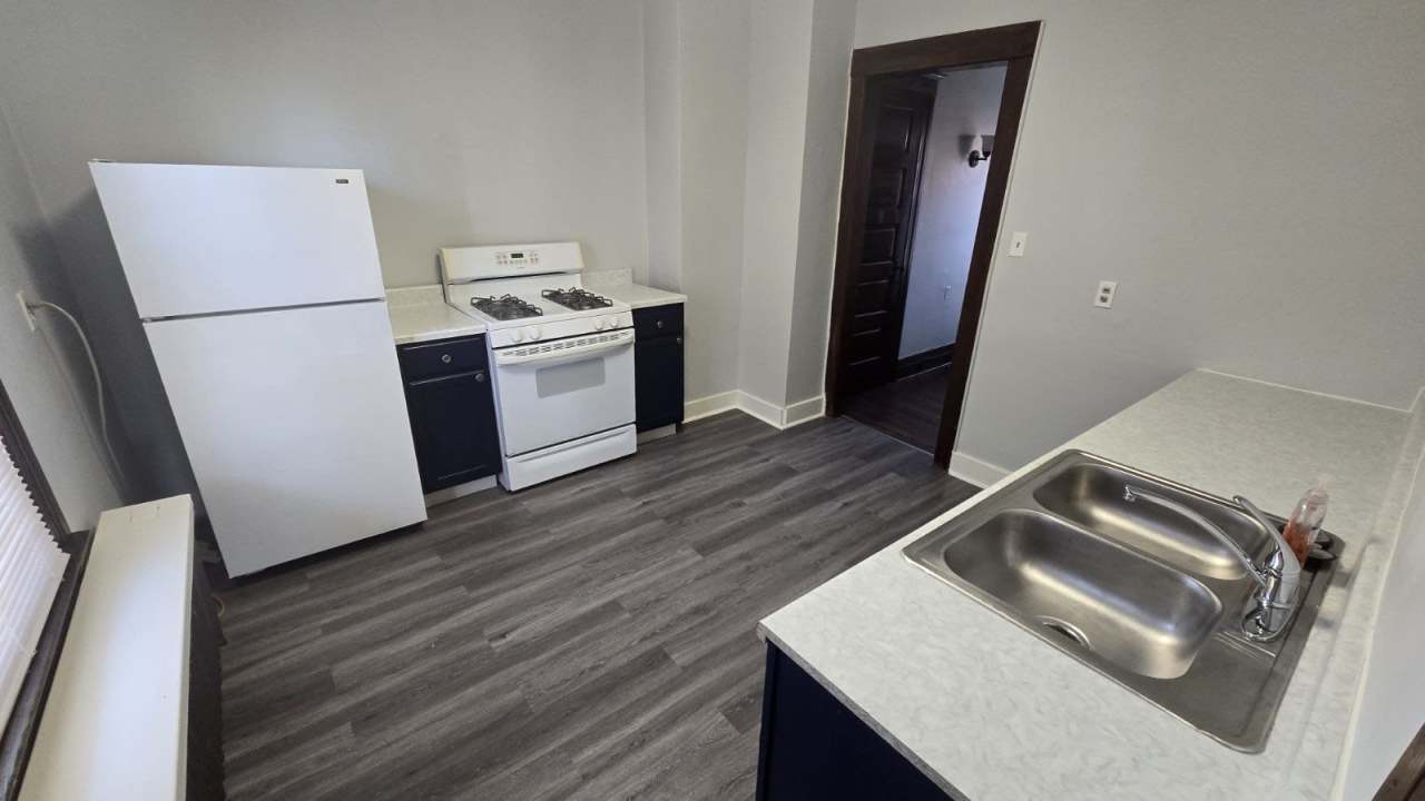 4848 Commonwealth Street