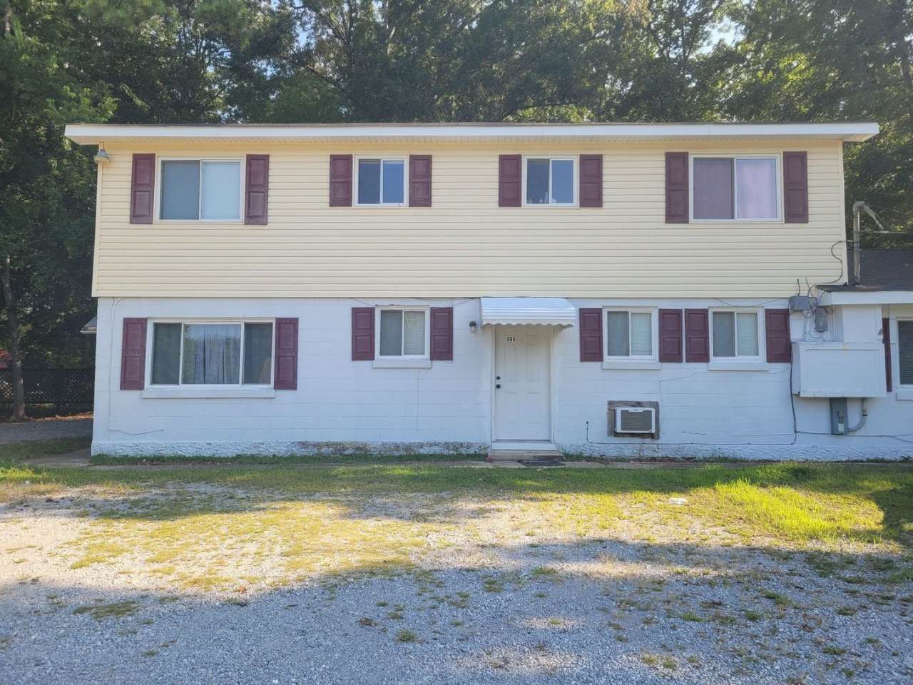 FIRST MONTH FREE! 1 Bedroom 1 Bathroom Apartment near Hamilton Place!