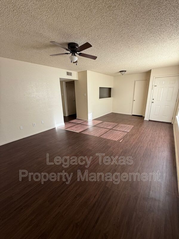 1713 Short ST - 1713 Short ST Unit A