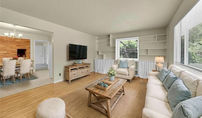 4102 Garrett Place
