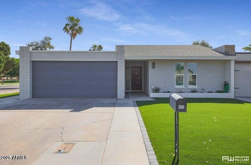 401 S PALADIN Circle