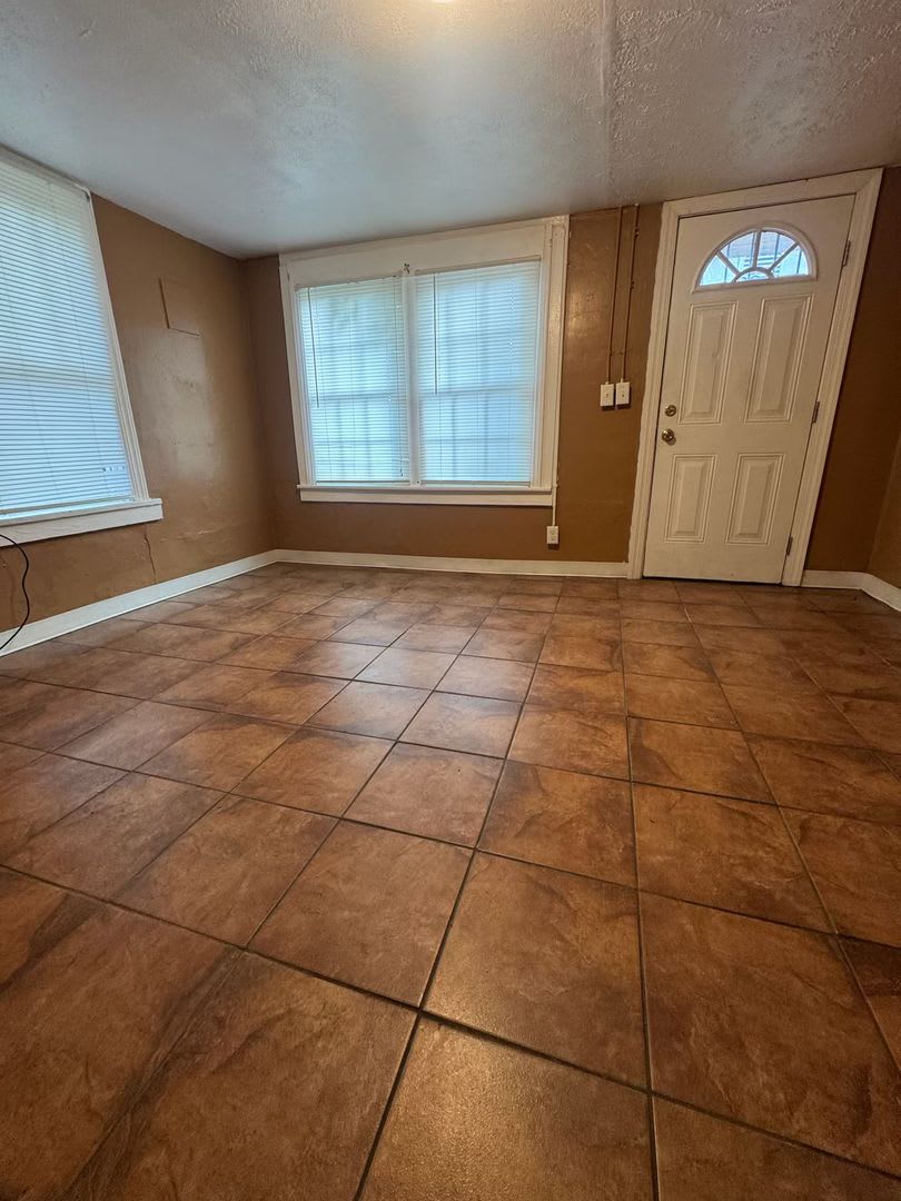 412 East 23rd Street