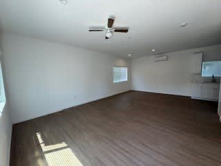 751 E. 76th Pl. - 749