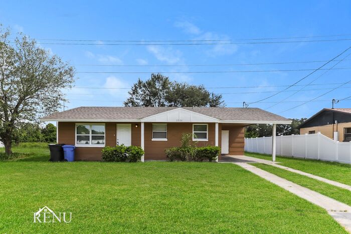 8504 Ironwood Avenue