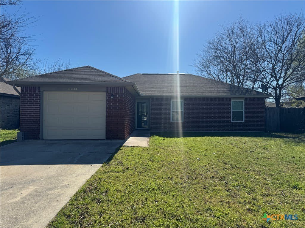 2221 Michigan Street