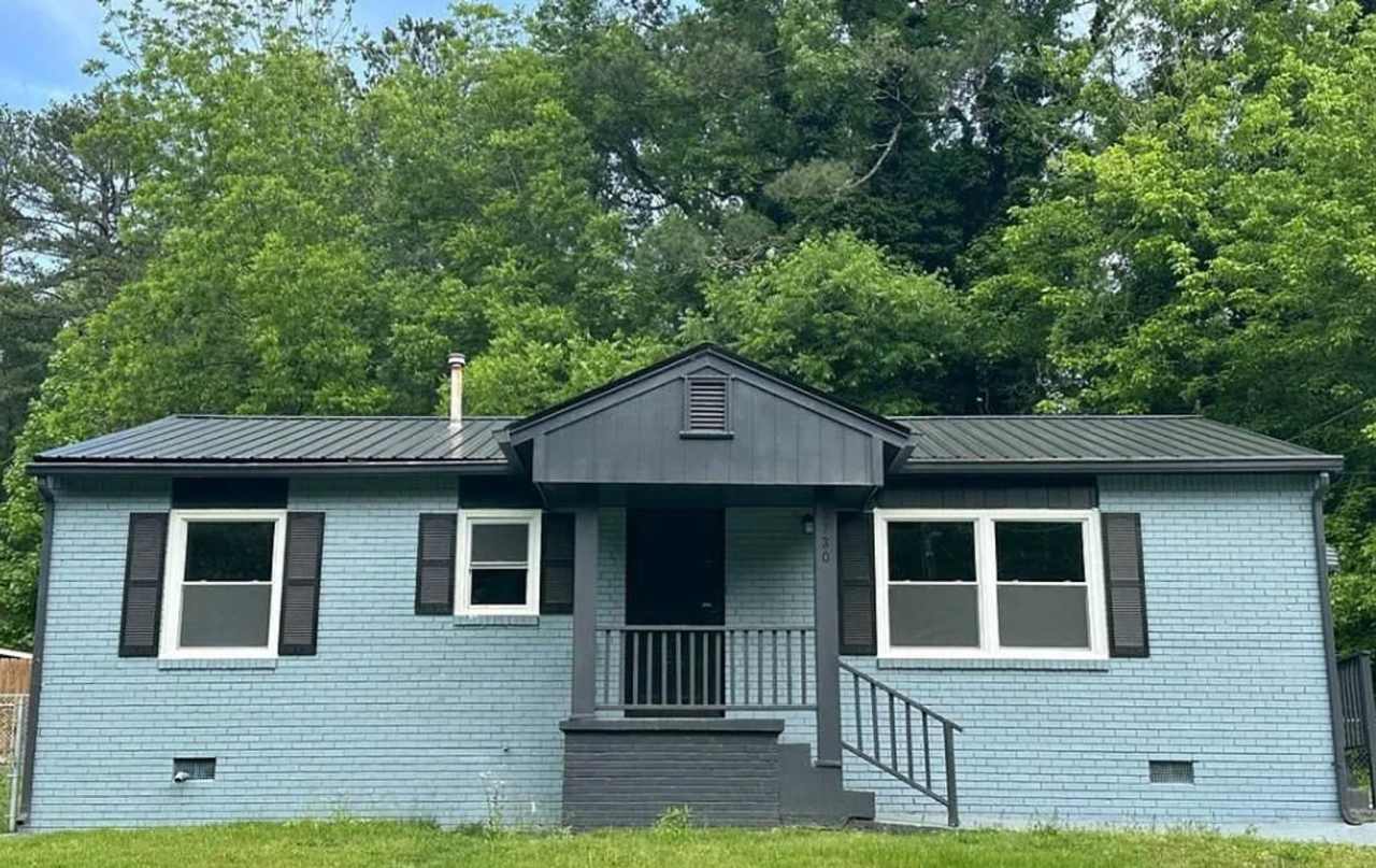 Beautiful 3-Bedroom Home in Quiet Cul-de-Sac | Garage + Fenced Yard | Section 8  Pet Friendly