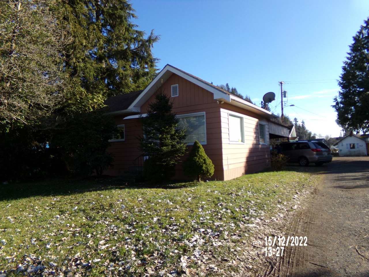 1bd House With carport