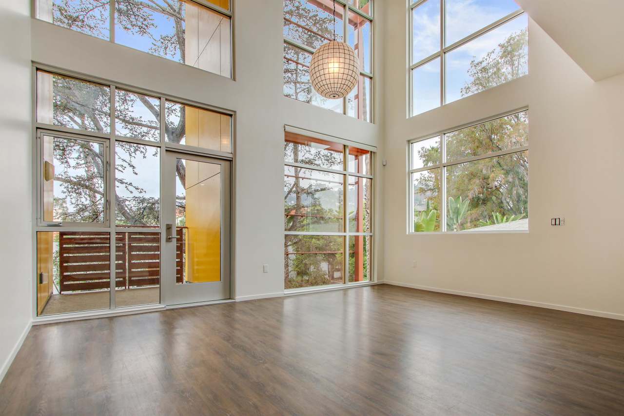 1342 North Hayworth Avenue - 201