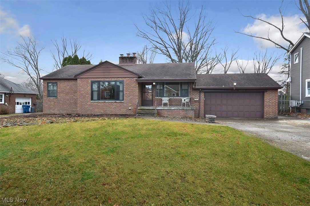 21775 Hillsdale Avenue