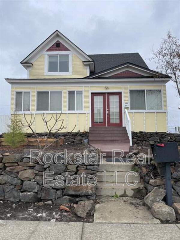 217 E Pacific Avenue