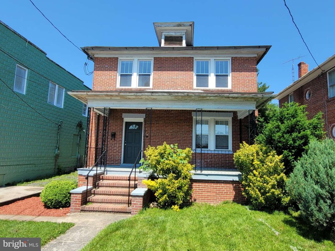 833 WINCHESTER AVENUE