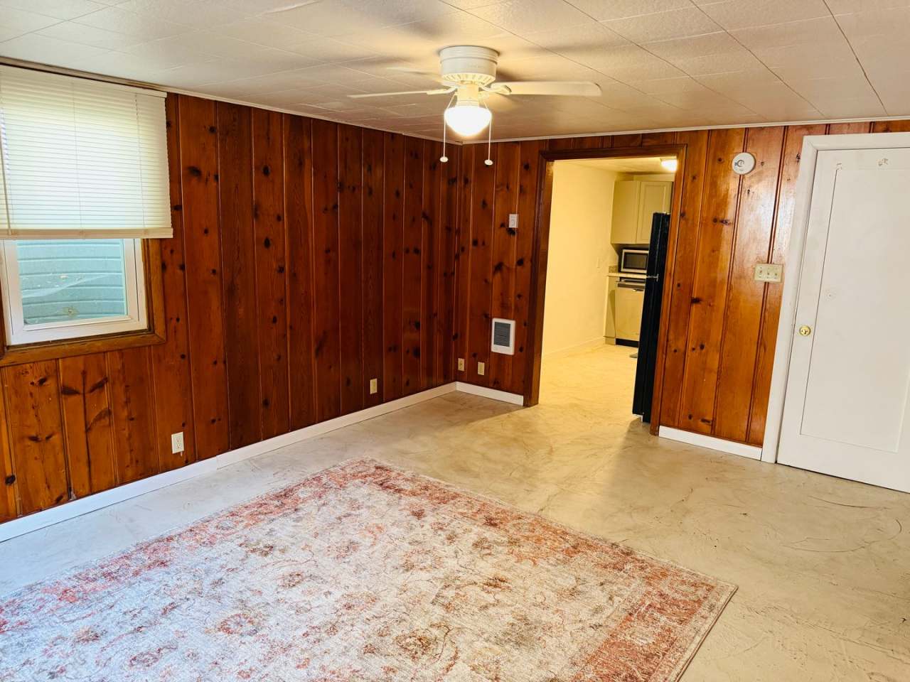 2416 1/2 11th Ave. N.