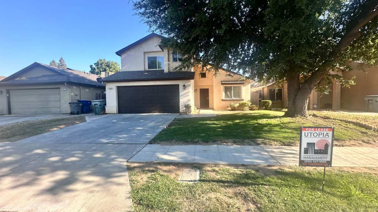 Must See! 3 bedroom, 2 bathroom located in desirable Northwest neighborhood of Fresno, CA