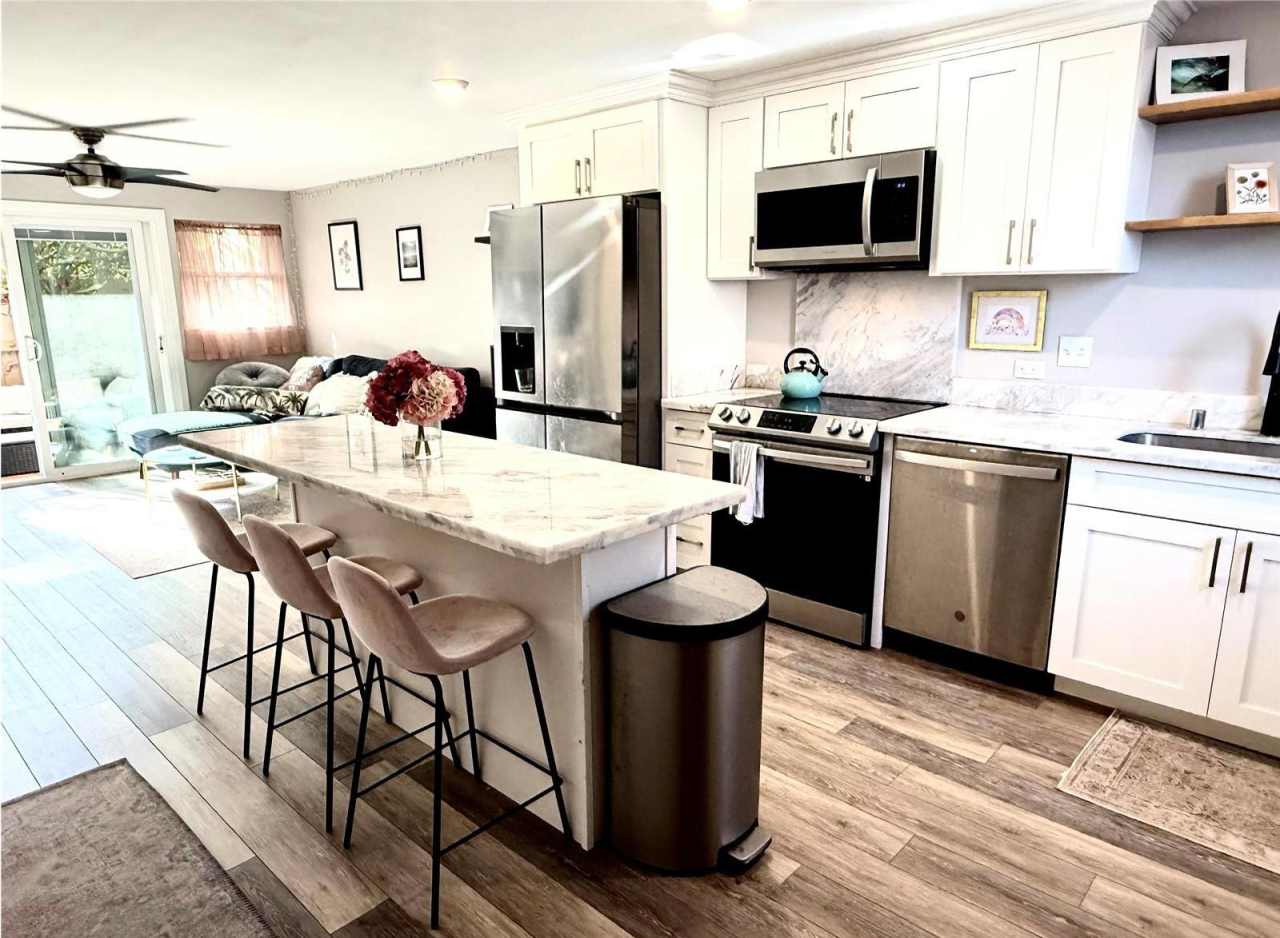 68-090 Au Street - 103e103e