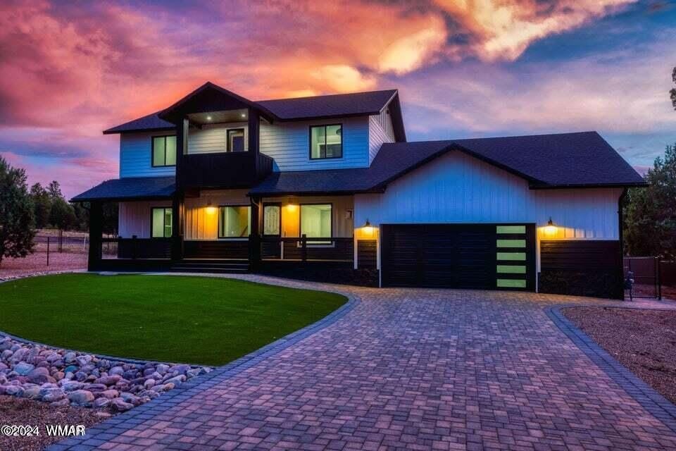 4910 W Mountain Hollow Loop