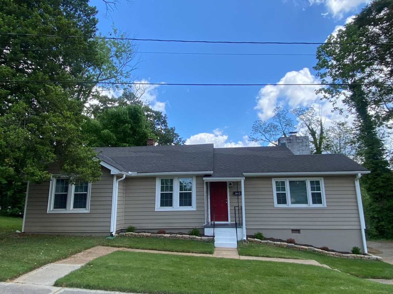 Fifeville/UVA Medical Center Area - 4BR/2BA