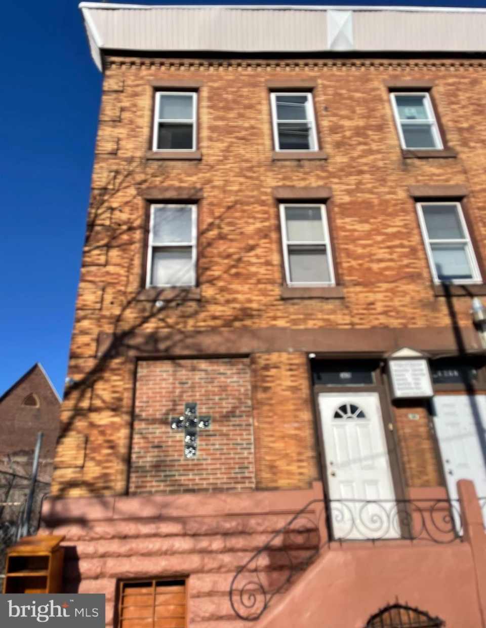 3820 N BROAD Street unit: 5