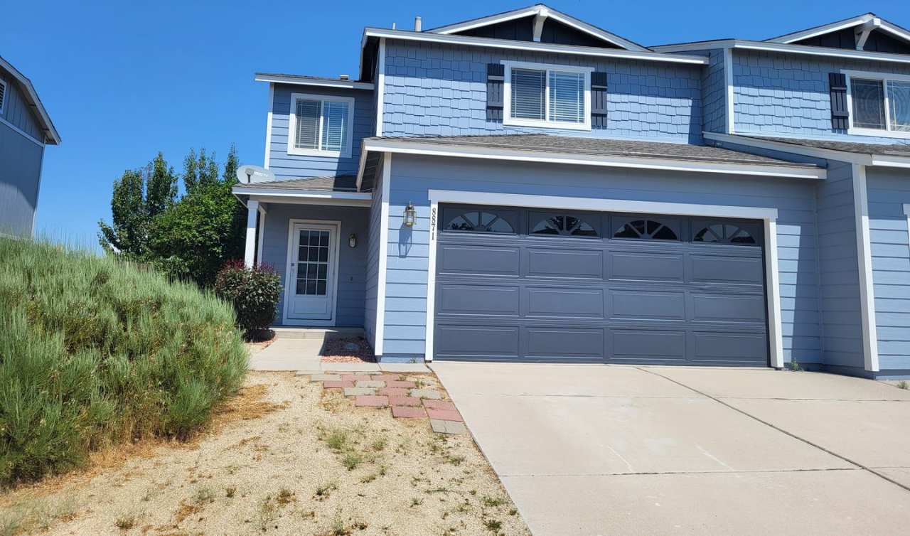 New Lowered Rent! Winter Special Available! Spacious 2 Story Home - 8871 Red Baron Blvd. Reno, NV