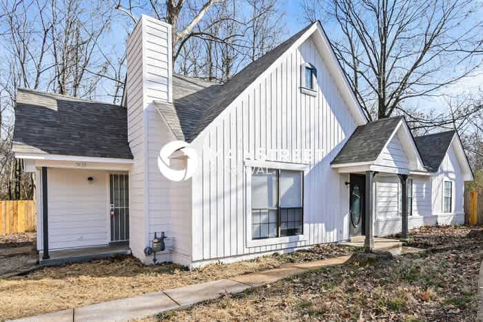 5833 South Newberry Lane