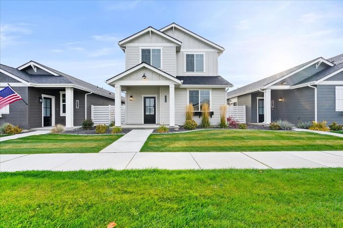 2952 North Pavo Lane