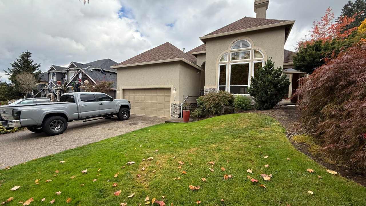 RARE Single Level 3-Bed Home in Coveted McKenna Ridge, Happy Valley - Video