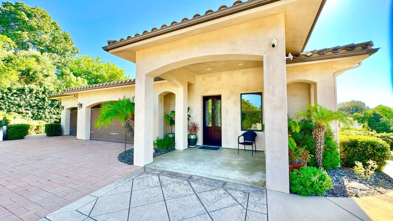 Amazing Location  Beautiful Country Living at its Very Best in this Lovely Single-Story Home!