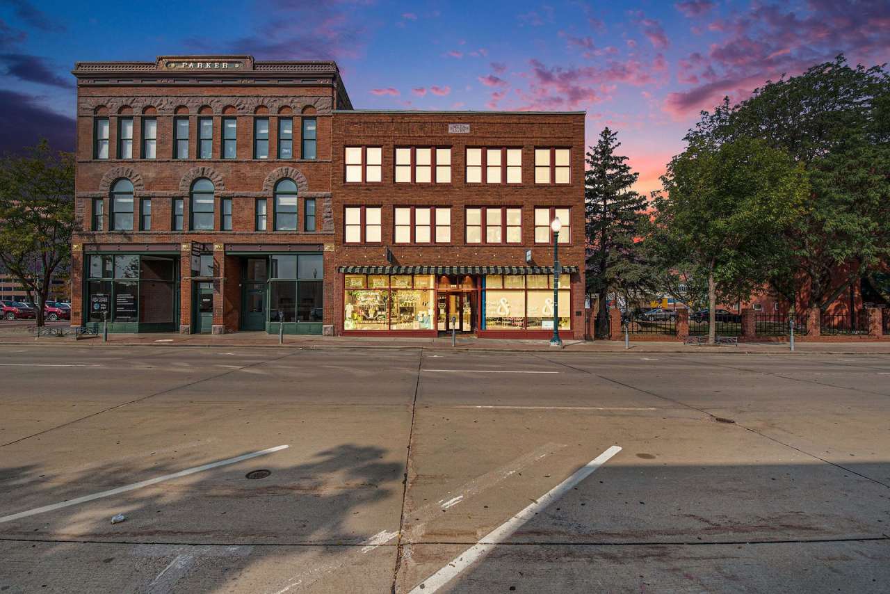Historic Apartment in the Heart of Downtown Sioux Falls
