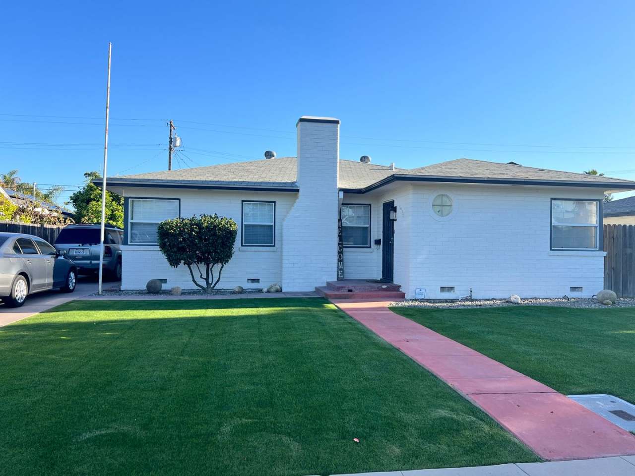 3 Bd/ 2 Ba home including Solar