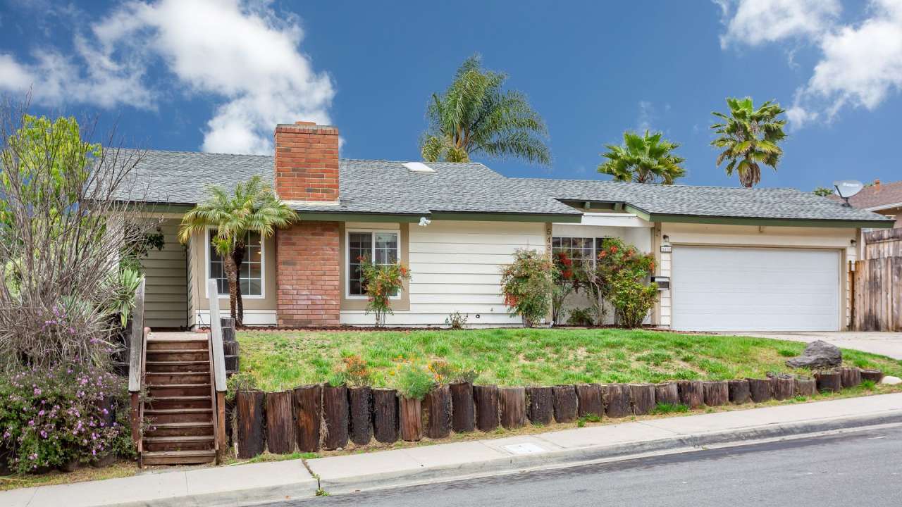 Traditional 1 Story Tierrasanta Home