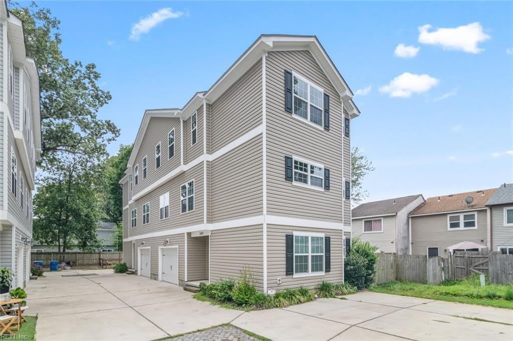 1541 Ocean Garden Street