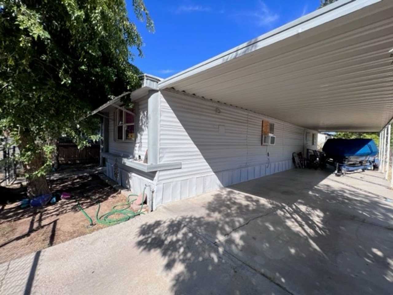 2BR Mobile Unfurnished recent remodel/Refreshed Great Location