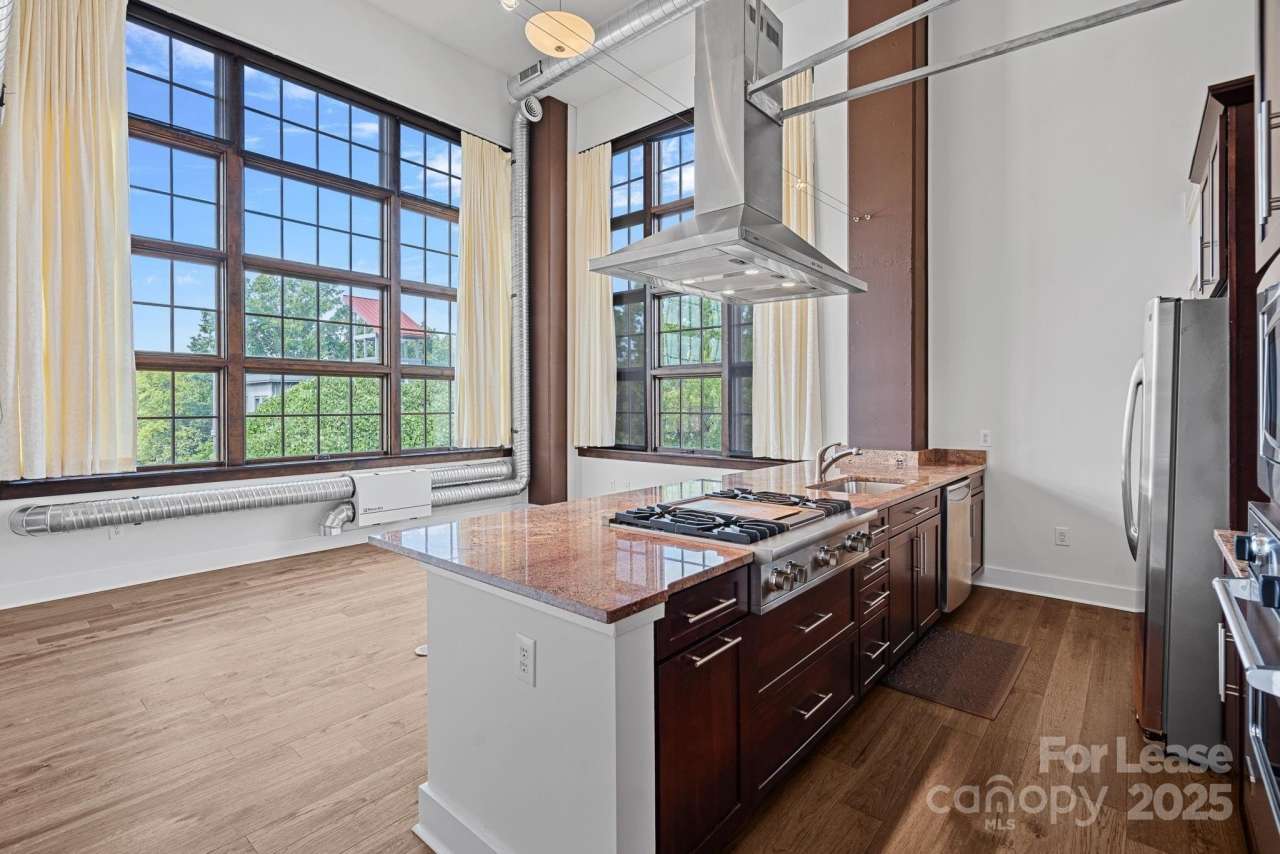 715 N Graham Street unit: 310