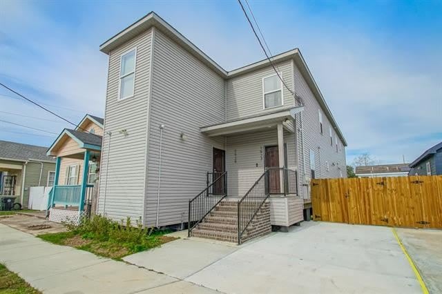 1929 INDUSTRY Street