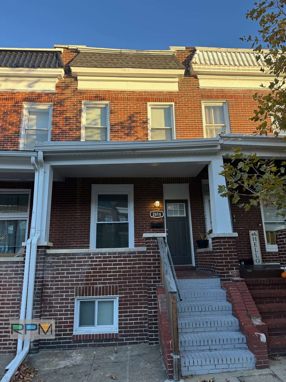 2616 E Biddle St