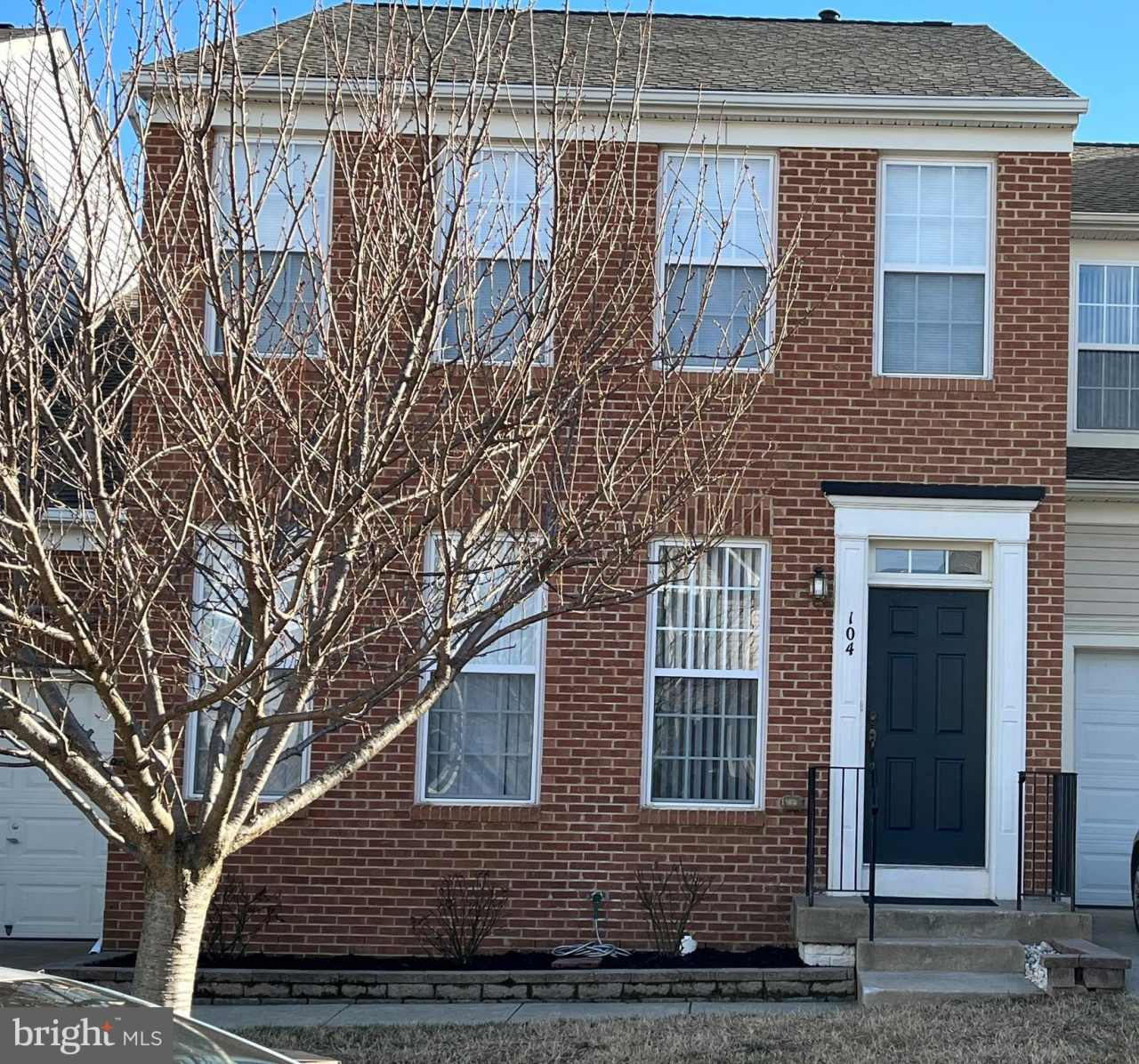 104 HOLMES STREET