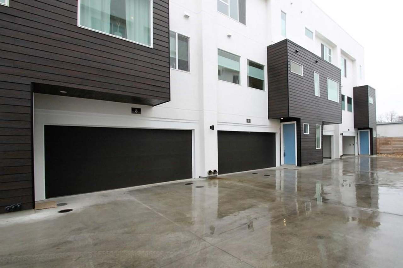 Modern 2 bedroom, 2.5 bath condo located at 505 Tillery Street in Austin!