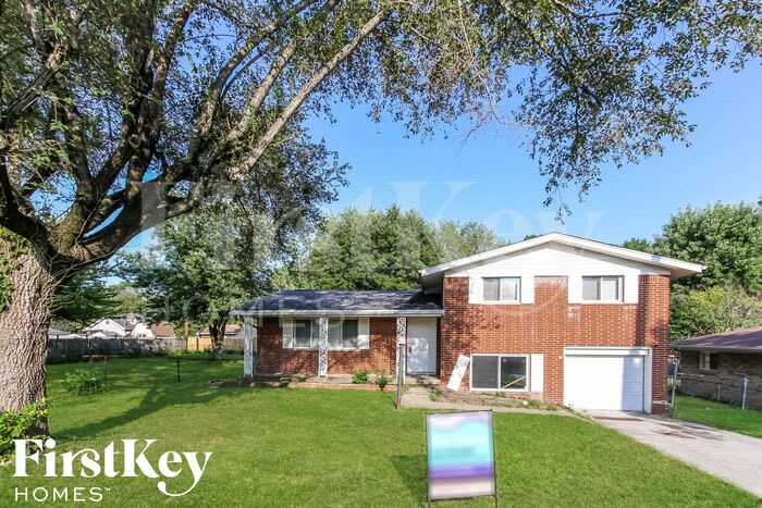 1749 North Graham Avenue