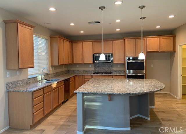 45002 Blue Moon Street