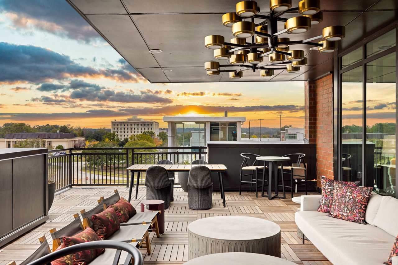 Bennet at BullStreet