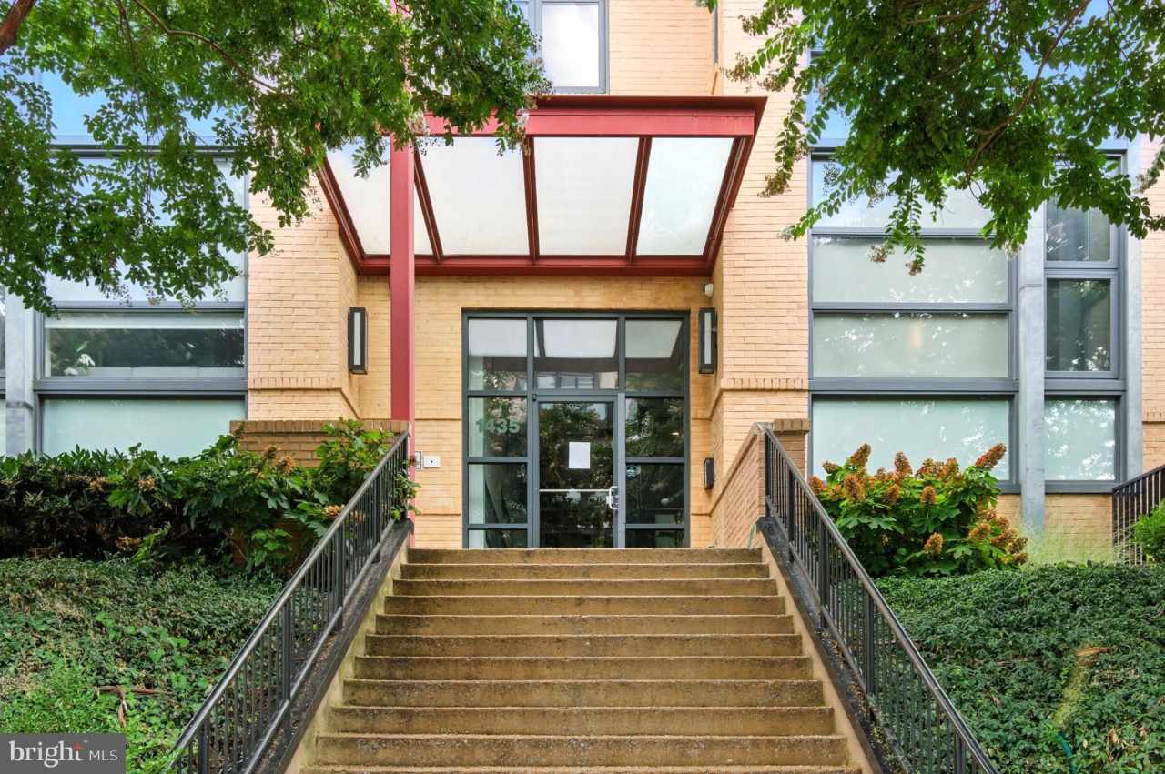 1435 CHAPIN Street NW unit: Ll4