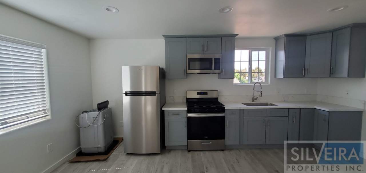 *All Utilities Paid, AC!* Brand New ADU at 521 Summerhill Dr.