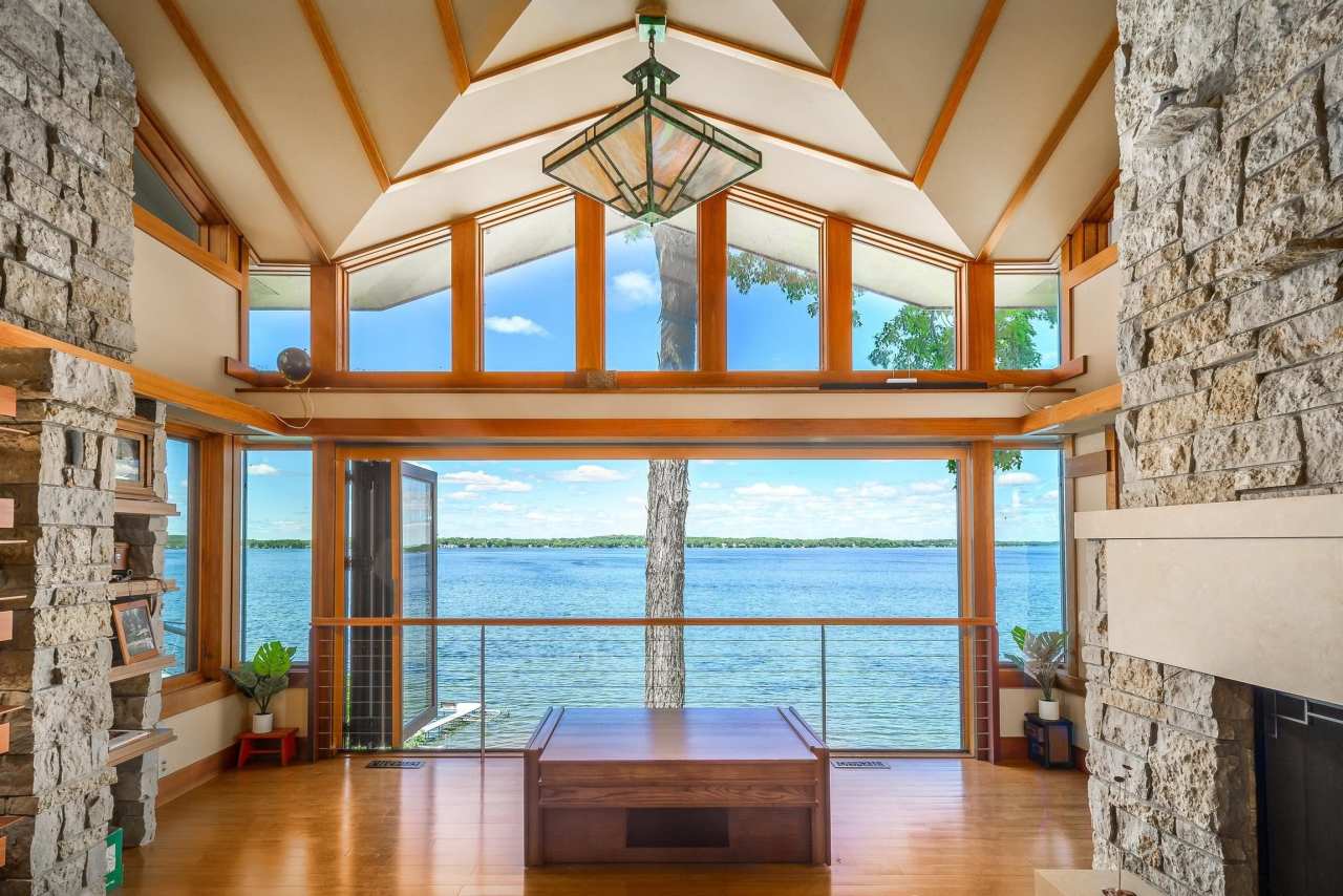 5030 Lake Mendota Drive